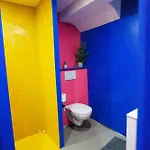 Apartment Capsule Boogie-woogie - Jacuzzi - Sauna - Billard - Jeux - Ecran Geant - Filet Suspendu - Netflix
